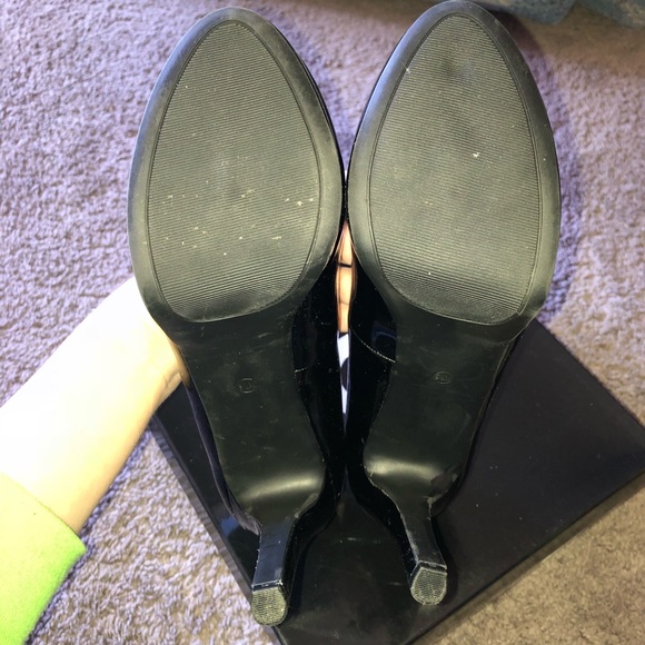 Guess Cannor Pumps Size 9.5 - Picture 4 of 8